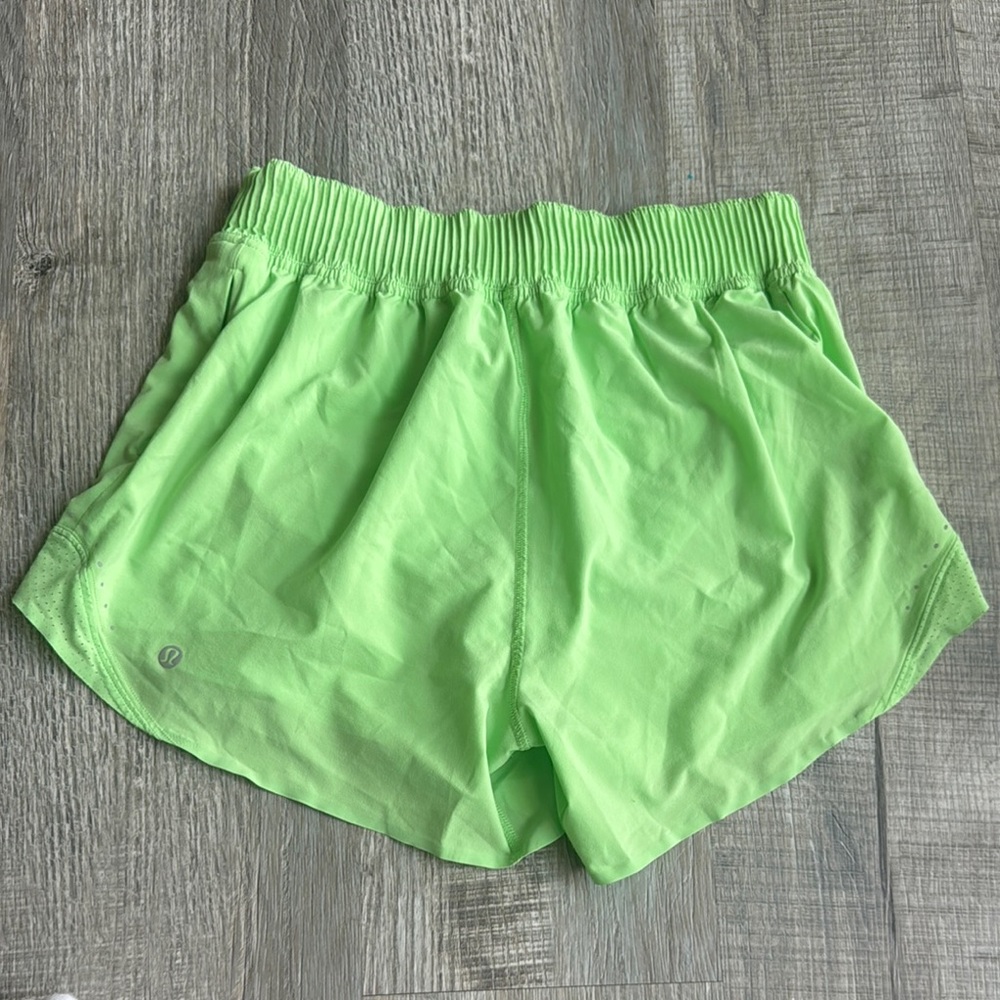 Lululemon Lululemon Hotty Hot High-Rise Short 4" *Special Edition
